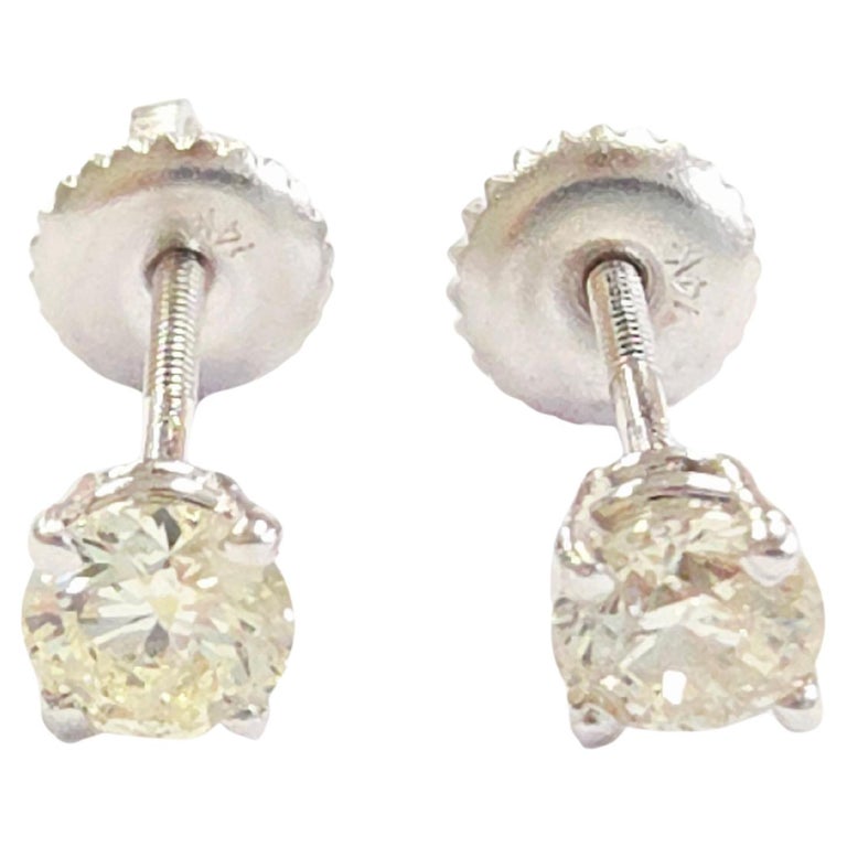 0.52 Carats Natural Diamond Round Shape Studs 14 Karat White Gold